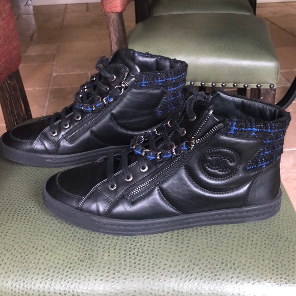 Chanel weekender high top sneakers. - Picture 5 of 8